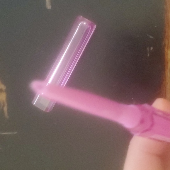 Kosas brow pencil - Picture 5 of 6